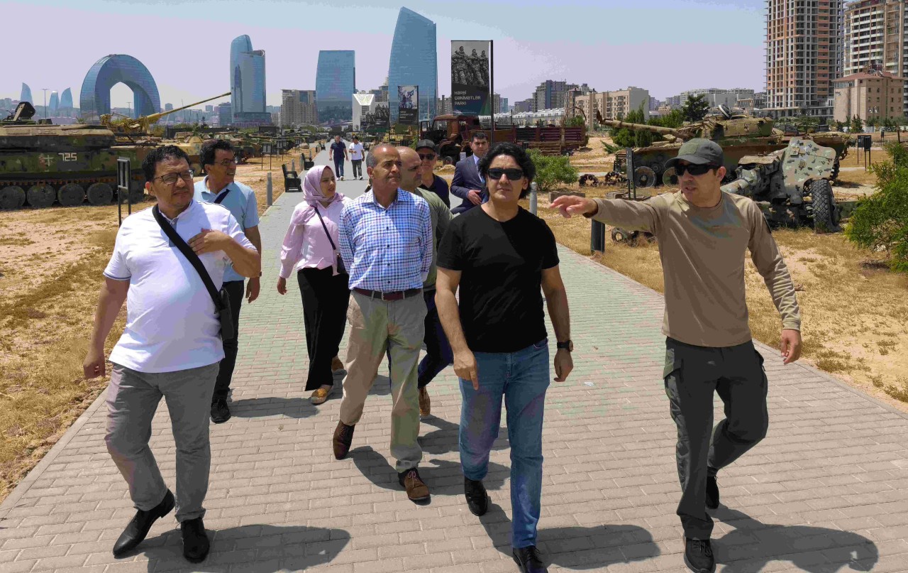 Mərakeşli jurnalistlər ölkəmizdə səfərdədir - FOTOLAR